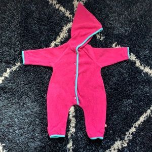 Cozie Elf Suit by Zutano Size 6 Months